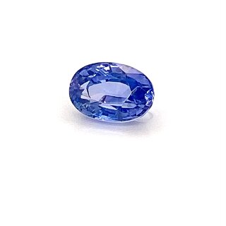 Edelstein Saphir oval hell-blau 2,05 ct